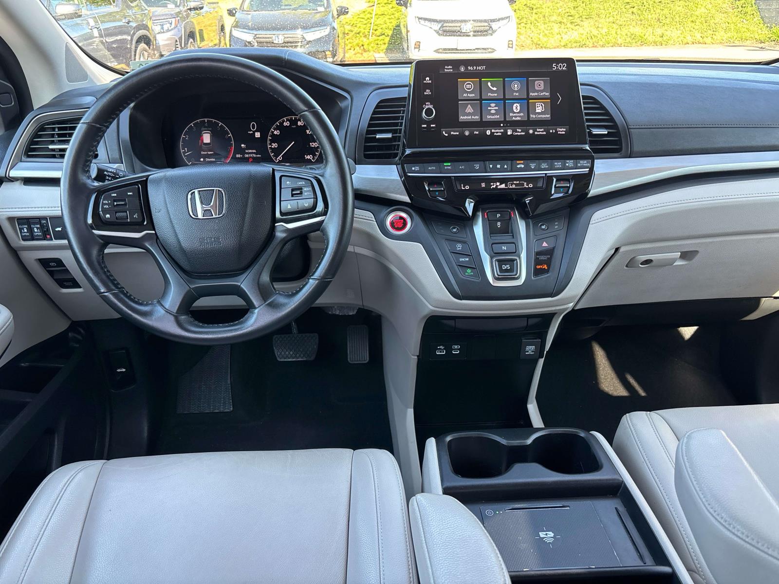 2025 Honda Odyssey EX-L - Photo 12