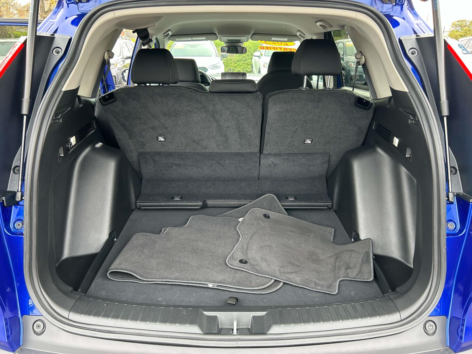 2025 Honda CR-V LX - Photo 11