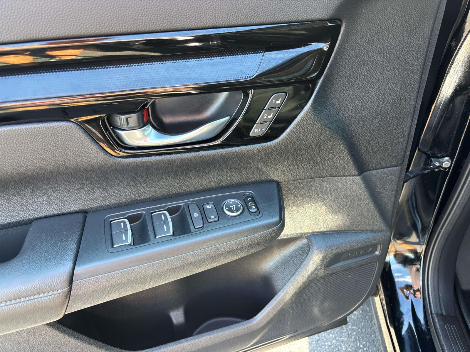 2025 Honda CR-V EX-L - Photo 20