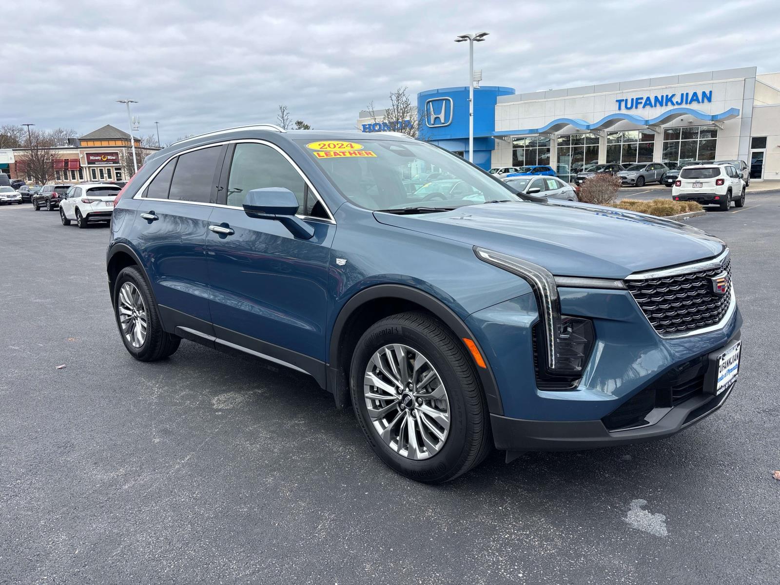 2024 Cadillac XT4 Premium Luxury's photo