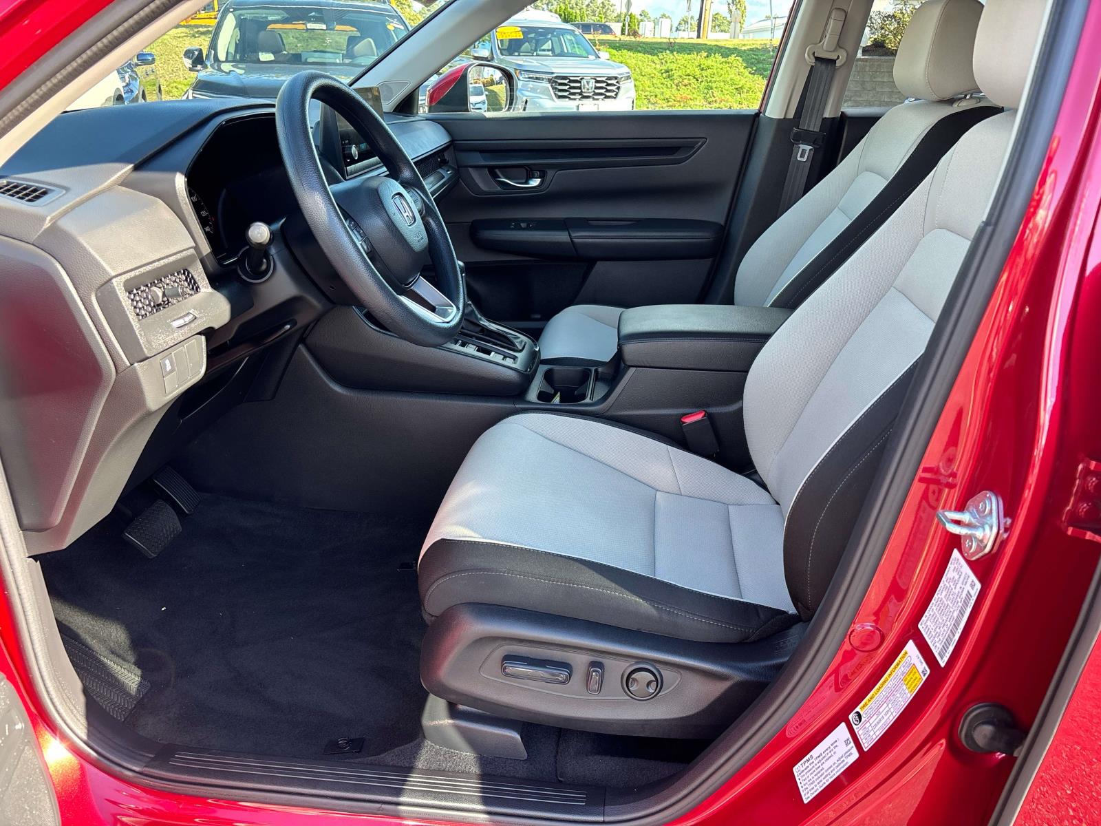 2024 Honda CR-V EX - Photo 11