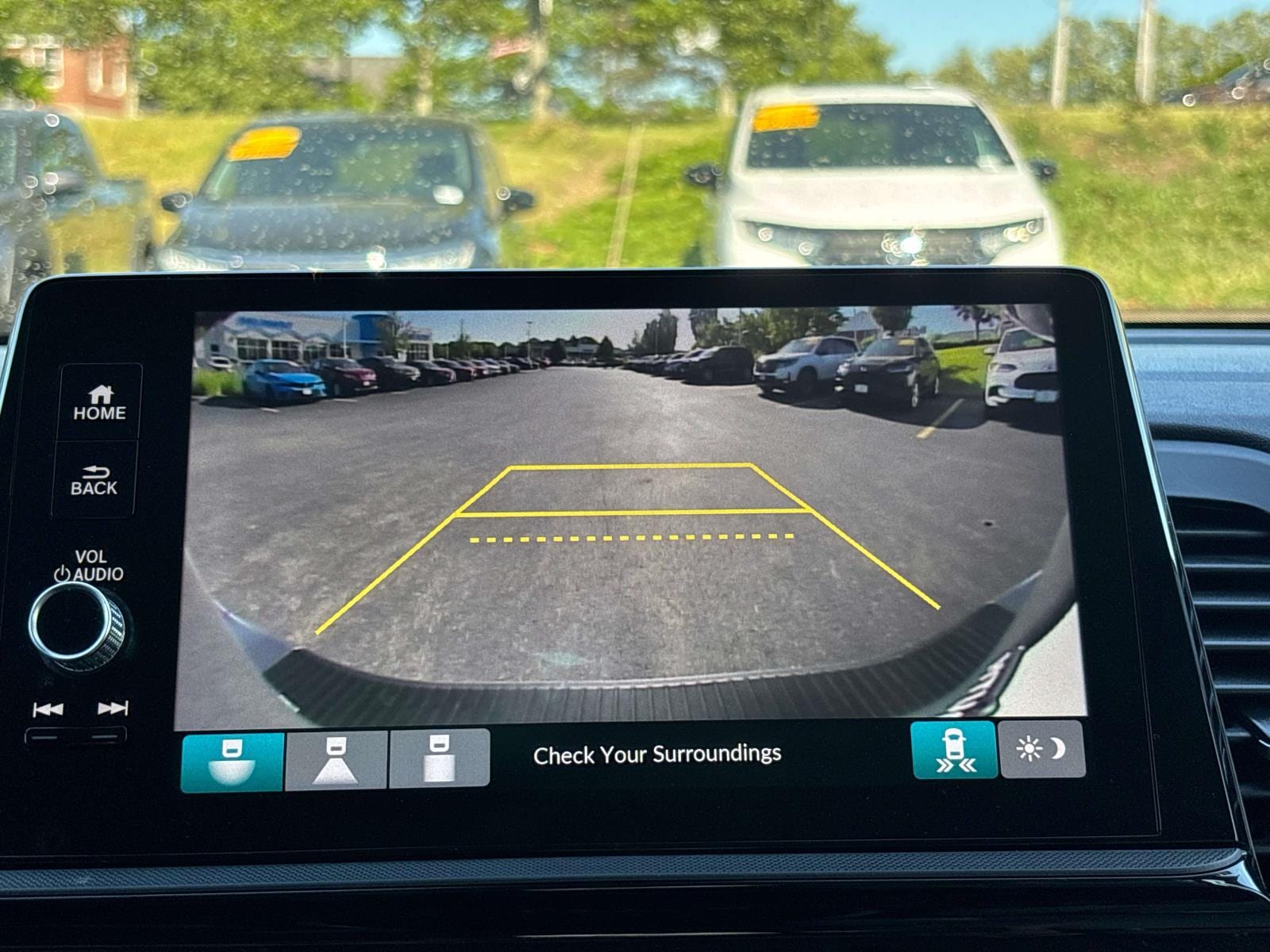 2025 Honda Odyssey EX-L - Photo 29