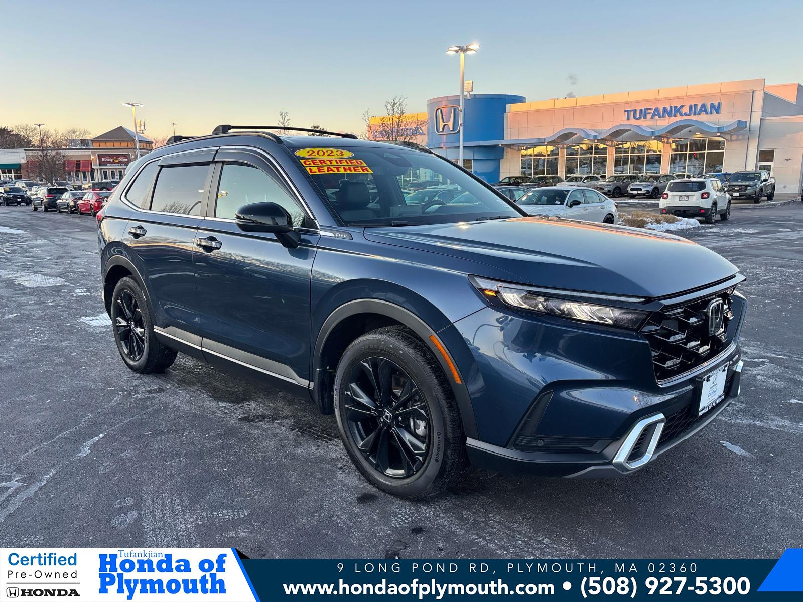 2023 Honda CR-V Sport Touring's photo