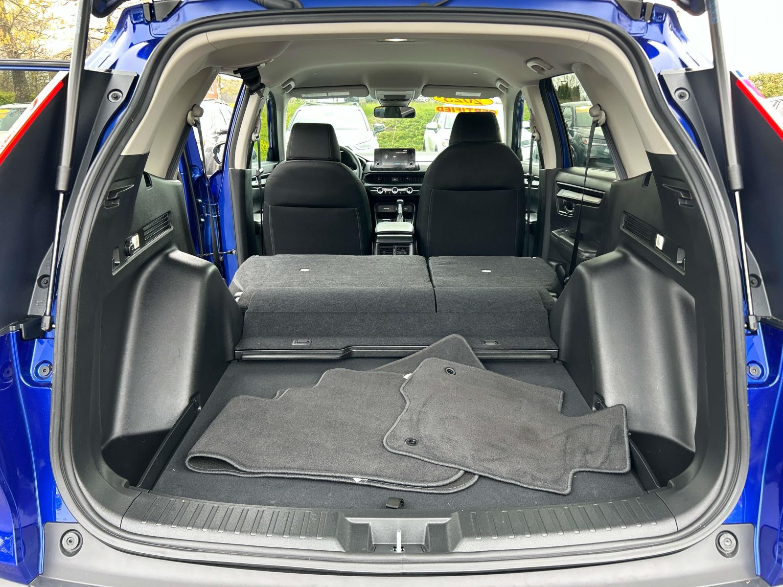 2025 Honda CR-V LX - Photo 13