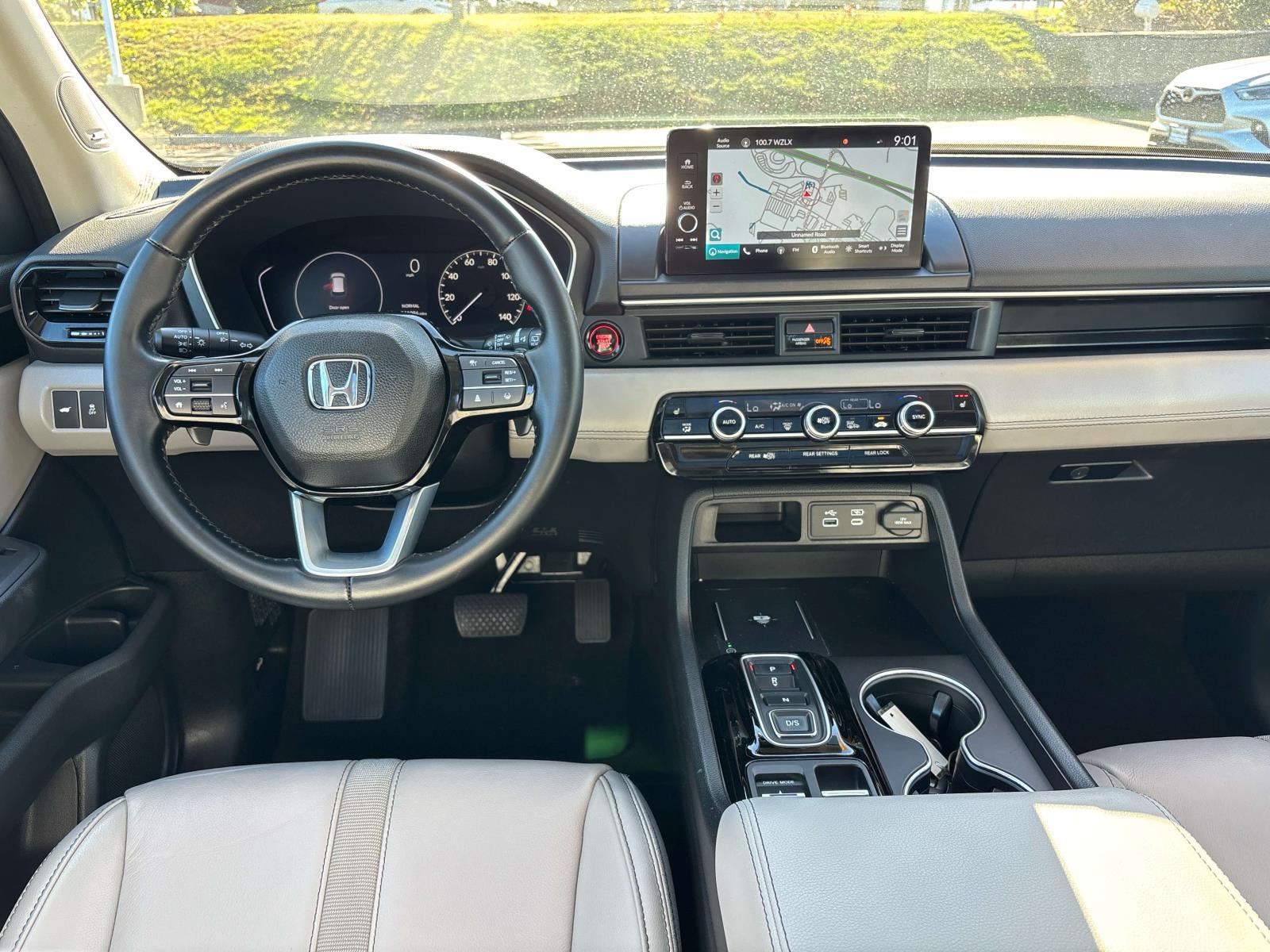 2024 Honda Pilot Touring - Photo 15