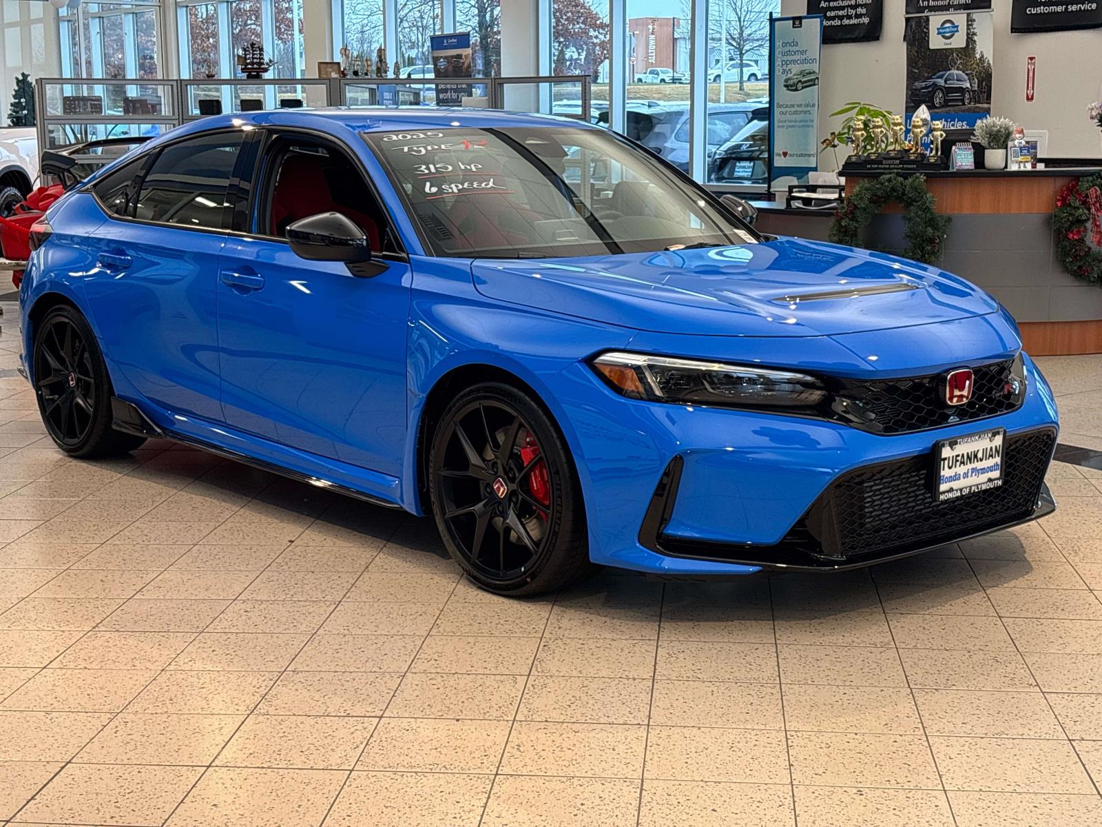 2025 Honda Civic Hatchback Type-R's photo