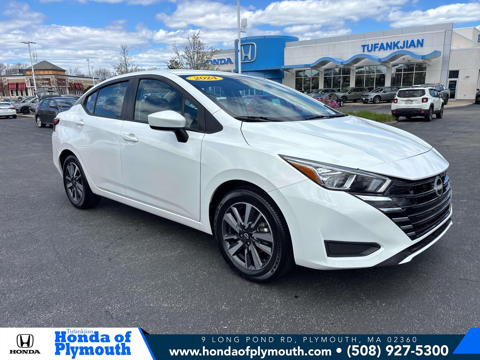 2024 Nissan Versa Sedan SV