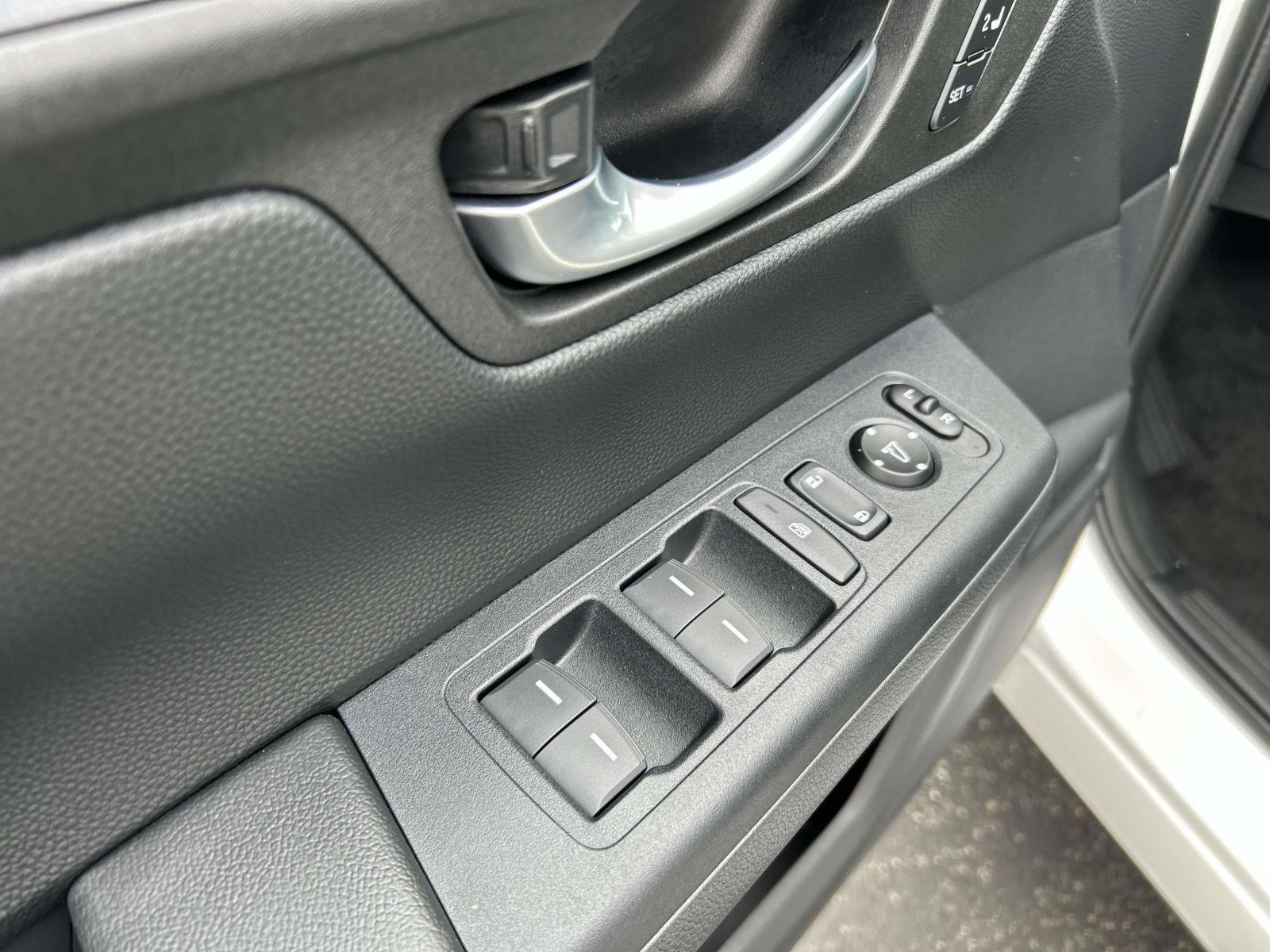 2024 Honda CR-V Sport-L - Photo 17