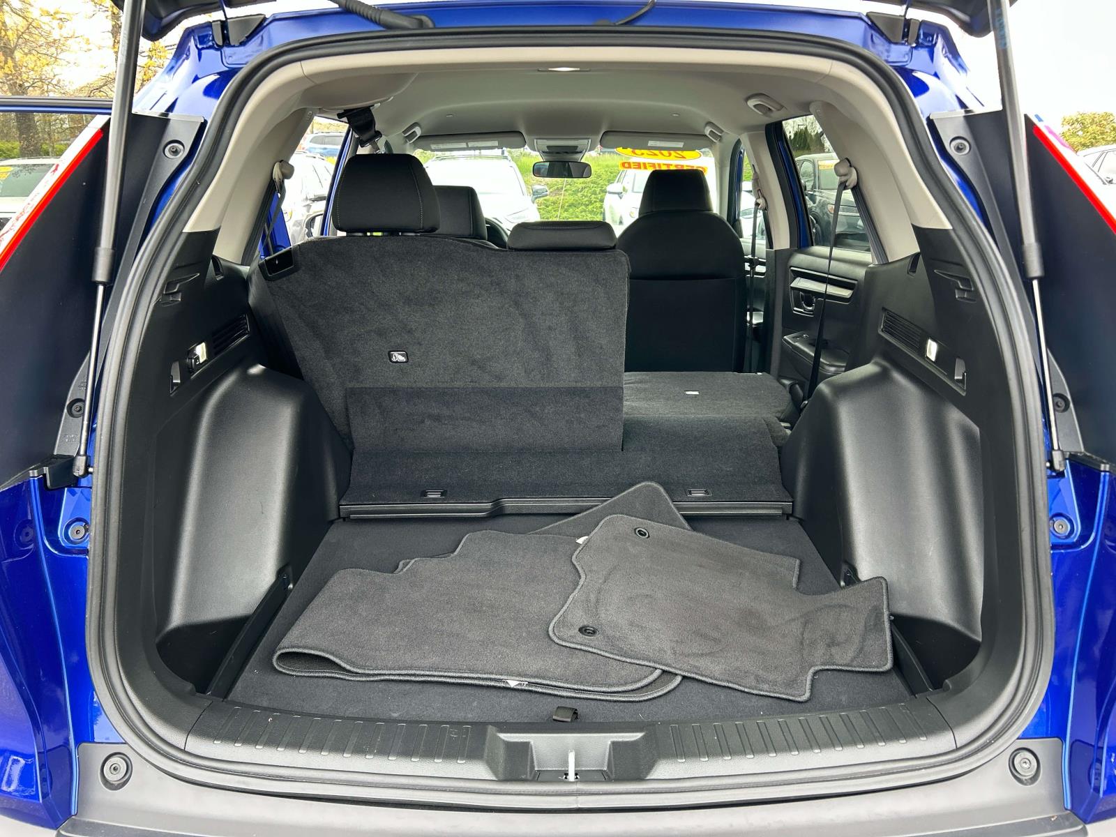2025 Honda CR-V LX - Photo 12