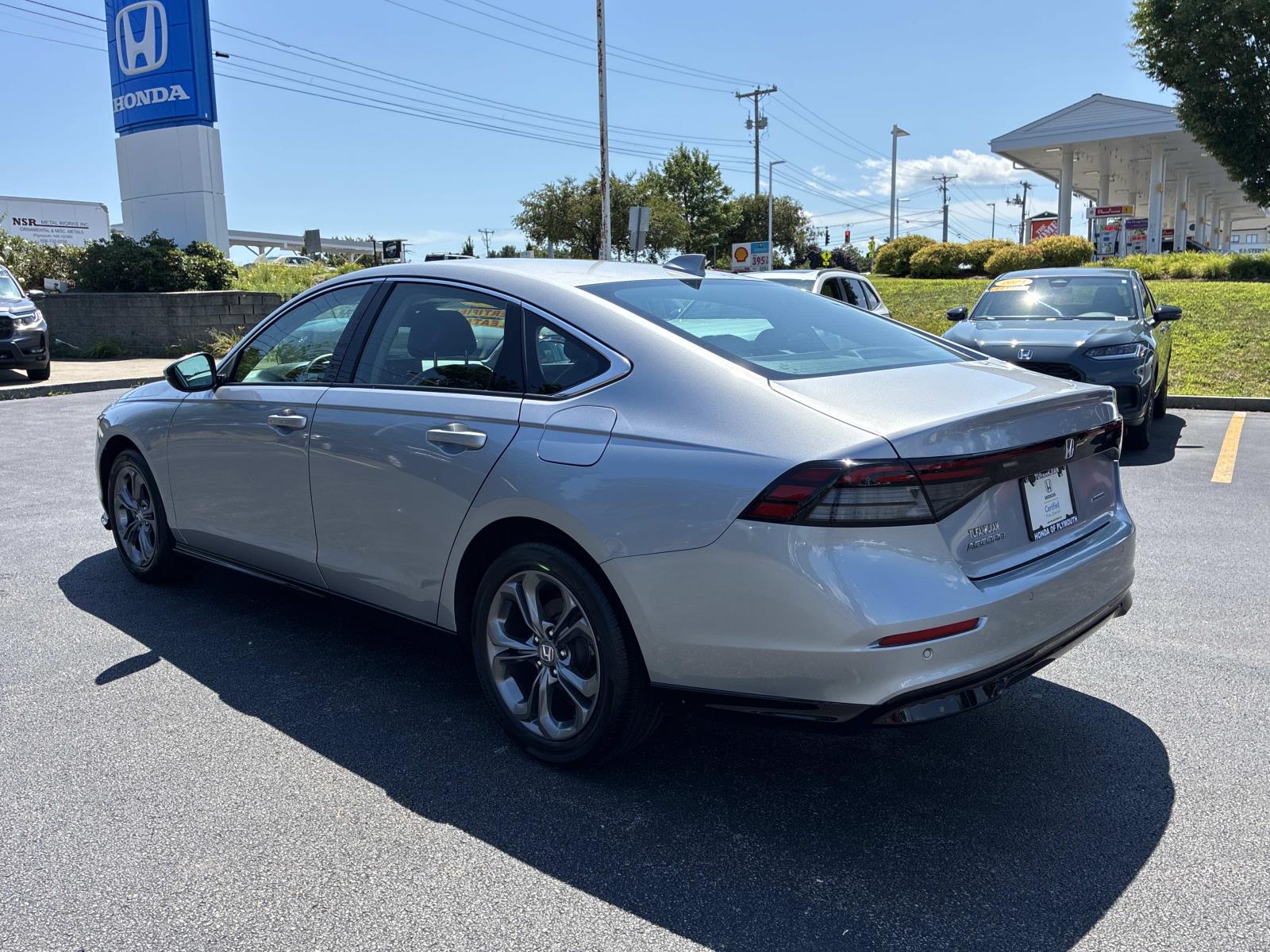 2023 Honda Accord Hybrid EX-L - Photo 6