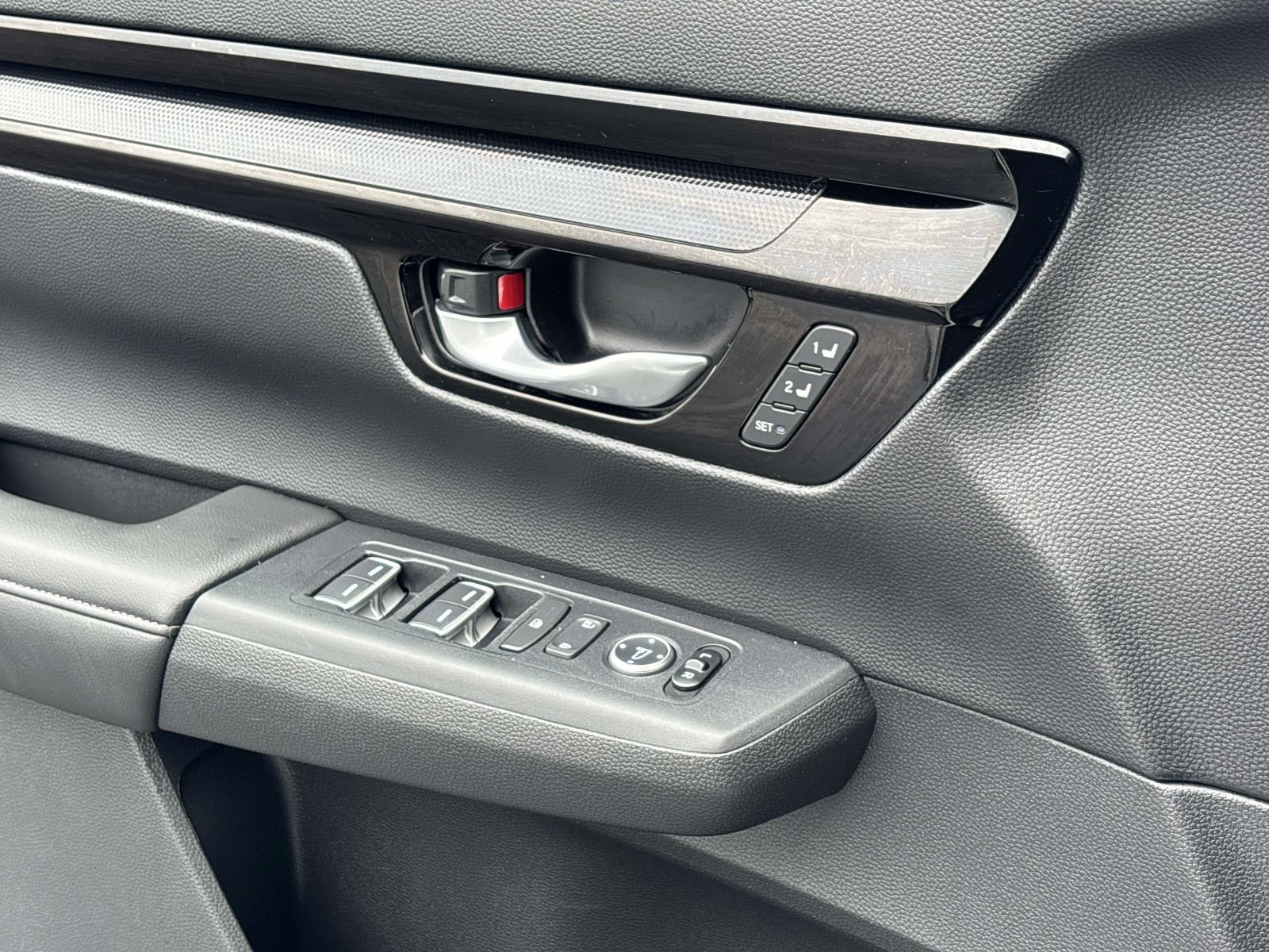 2024 Honda CR-V EX-L - Photo 18