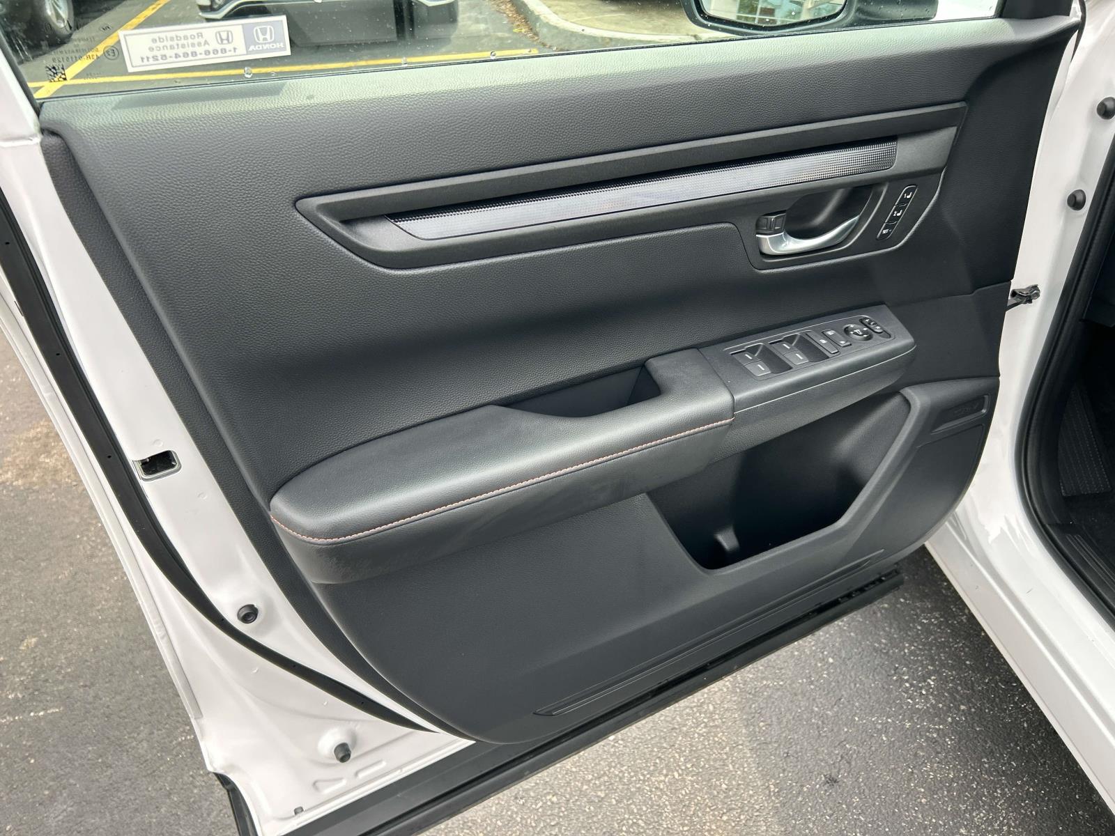 2024 Honda CR-V Sport-L - Photo 16