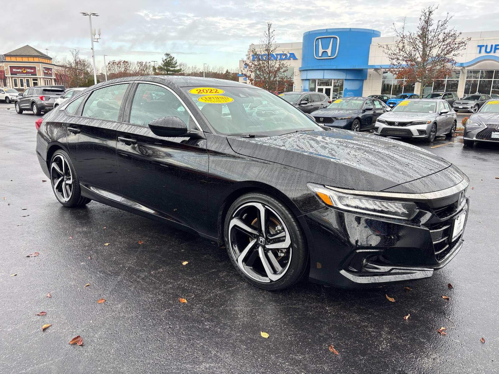 2022 Honda Accord Sport's photo