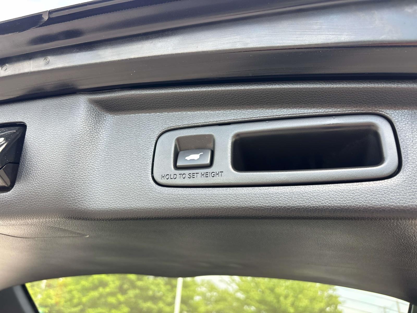 2023 Honda CR-V EX-L - Photo 14