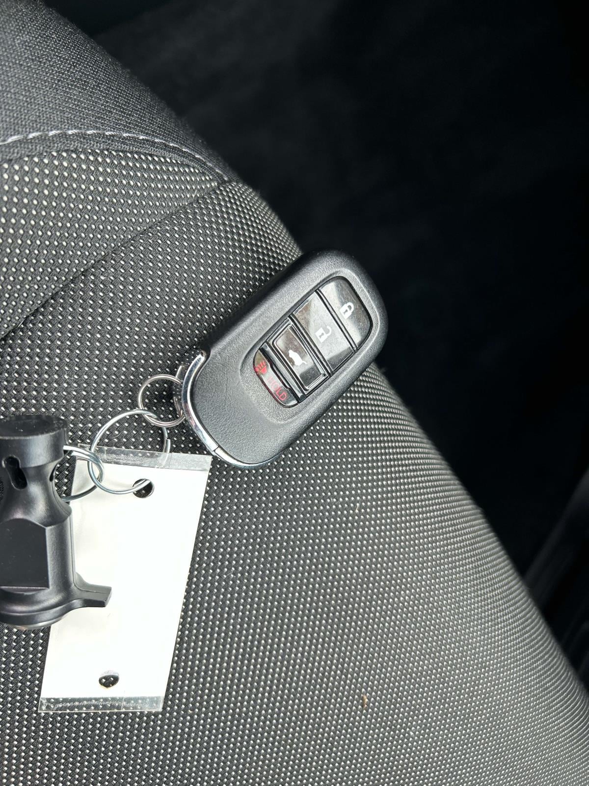 2025 Honda CR-V LX - Photo 28