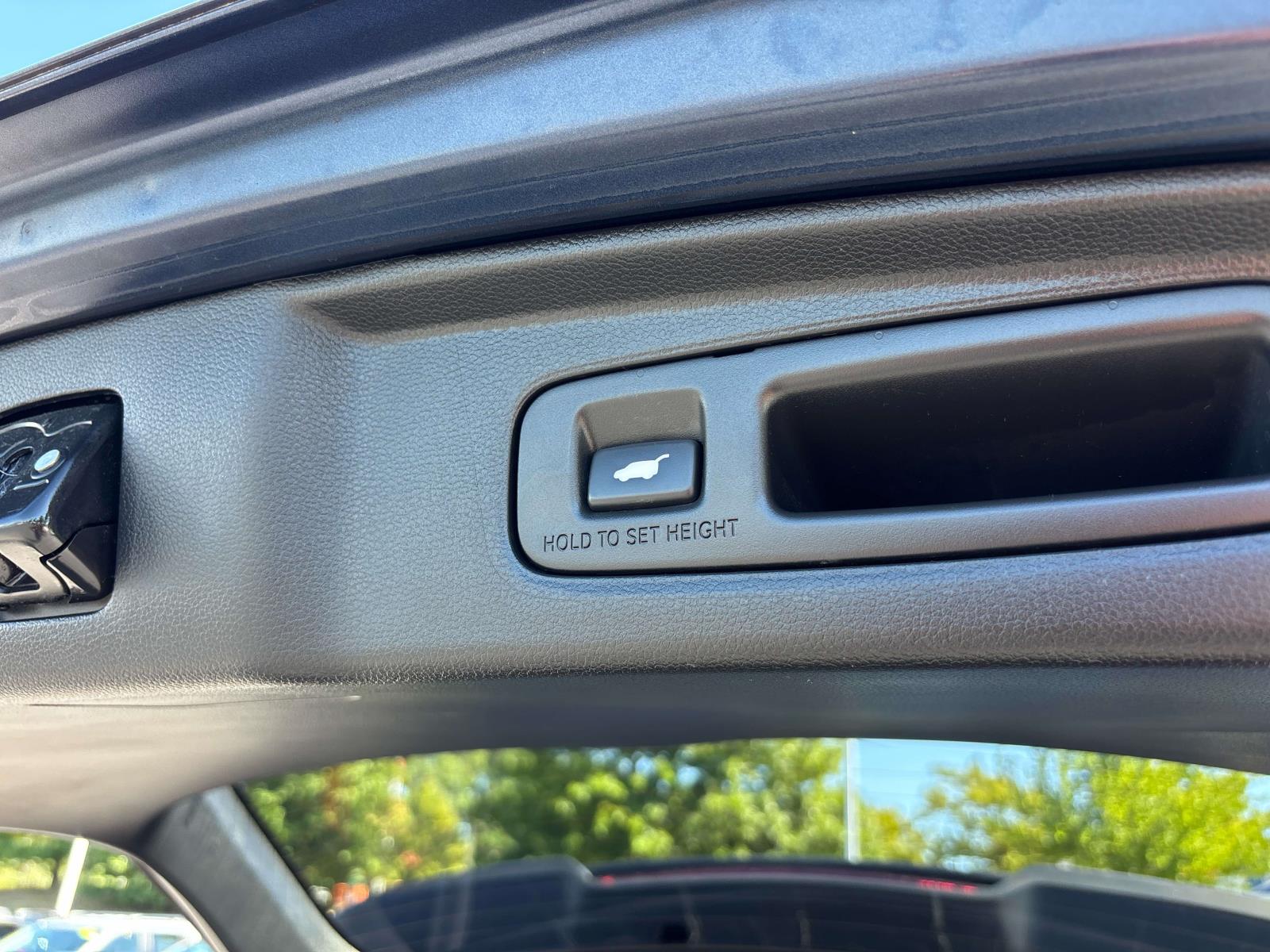2023 Honda CR-V EX-L - Photo 17