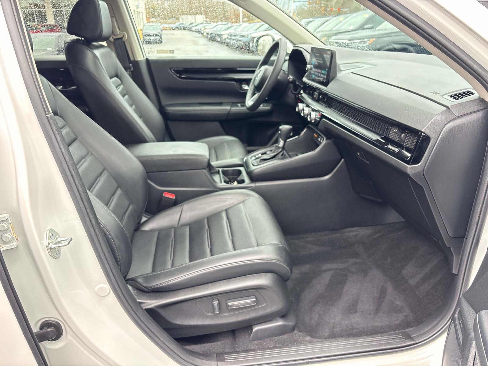 2024 Honda CR-V EX-L - Photo 17