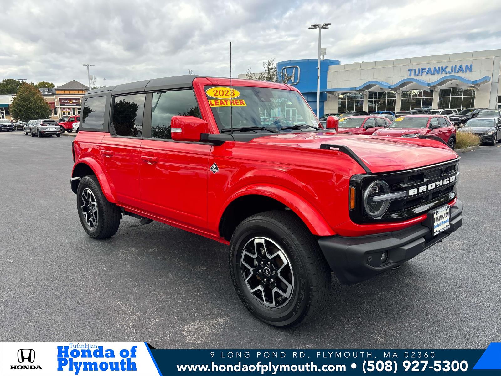 2023 Ford Bronco 4-Door Outer Banks's photo