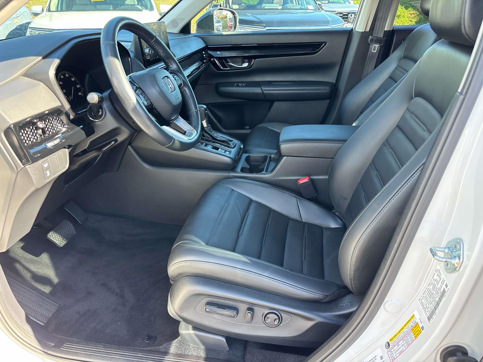 2024 Honda CR-V EX-L - Photo 11