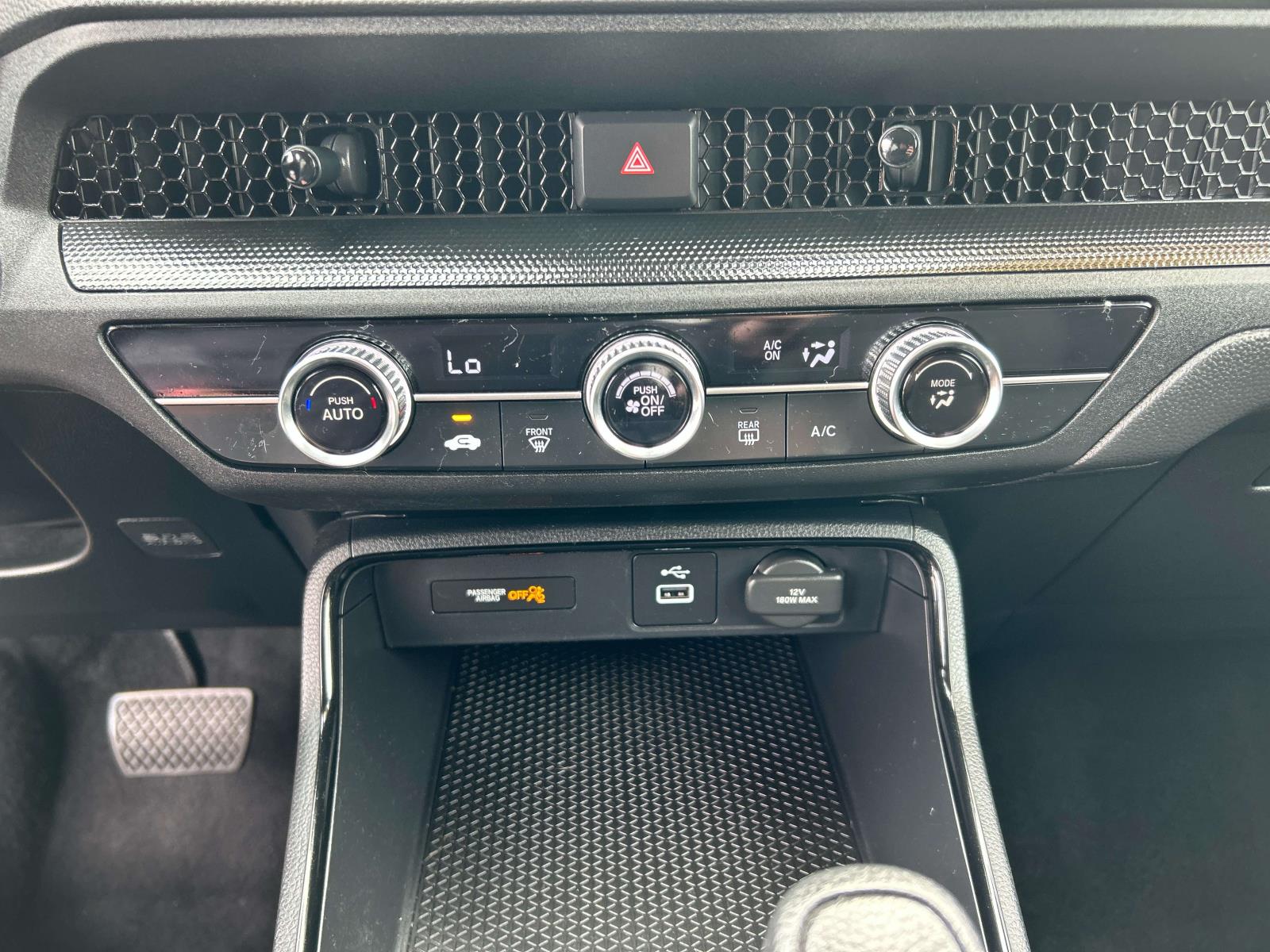 2025 Honda CR-V LX - Photo 26