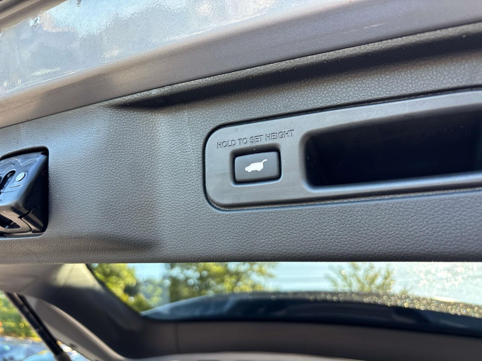 2024 Honda Pilot EX-L - Photo 18