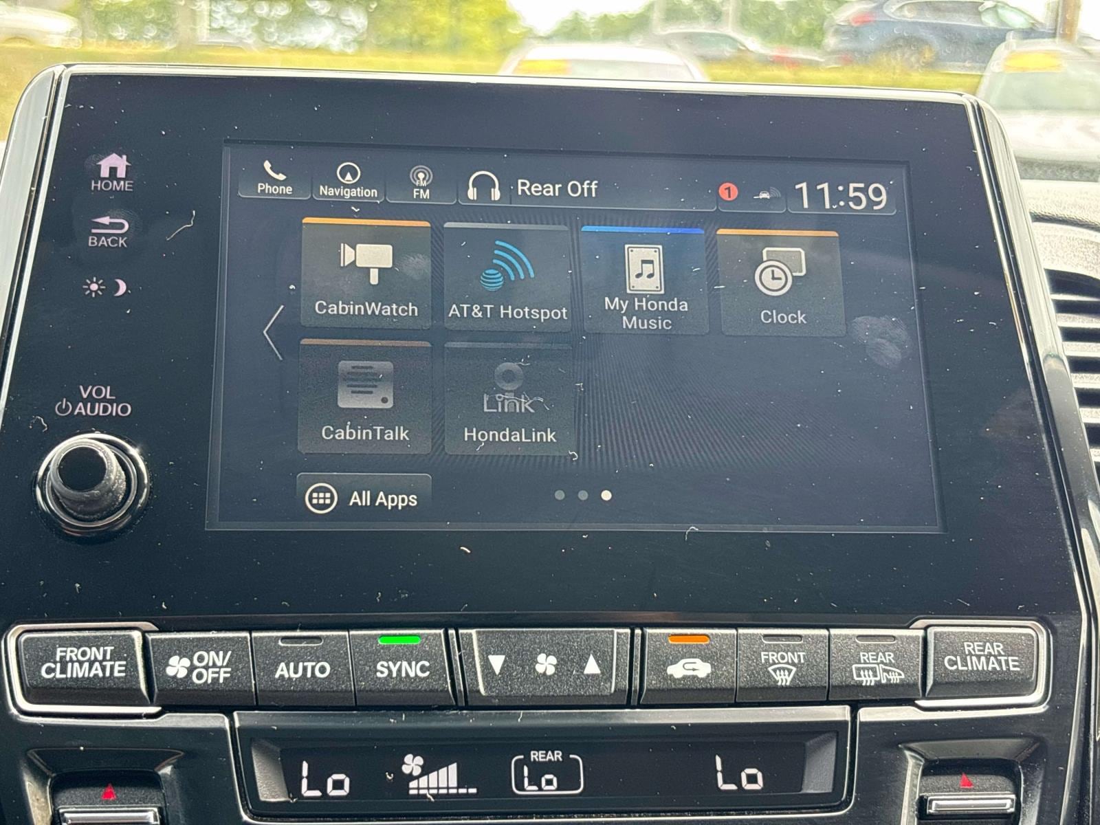 2024 Honda Odyssey Touring - Photo 31