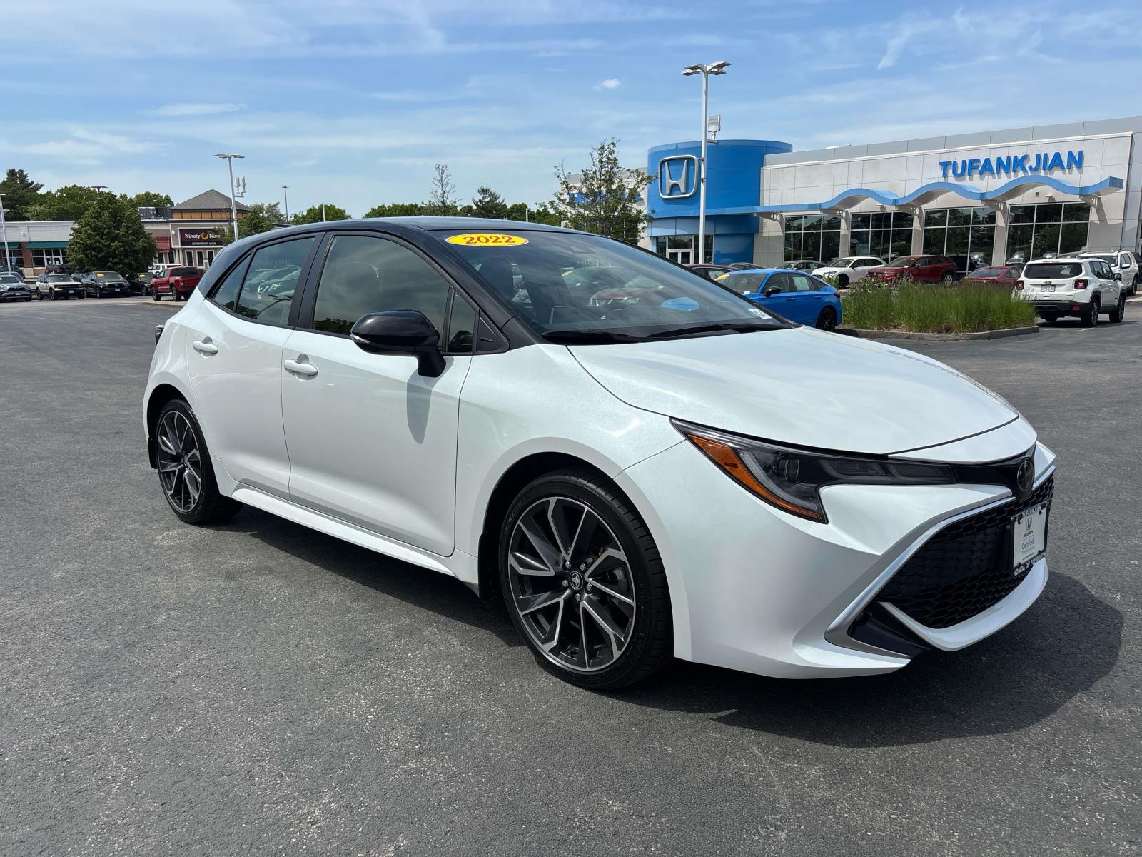2022 Toyota Corolla Hatchback XSE