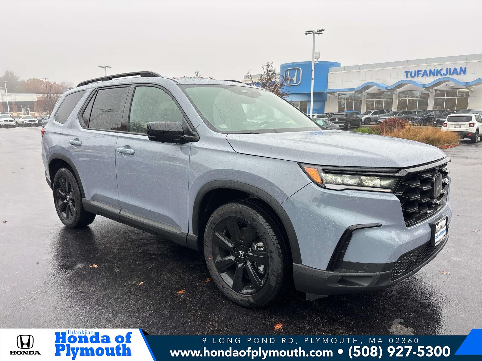 2025 Honda Pilot Black Edition's photo