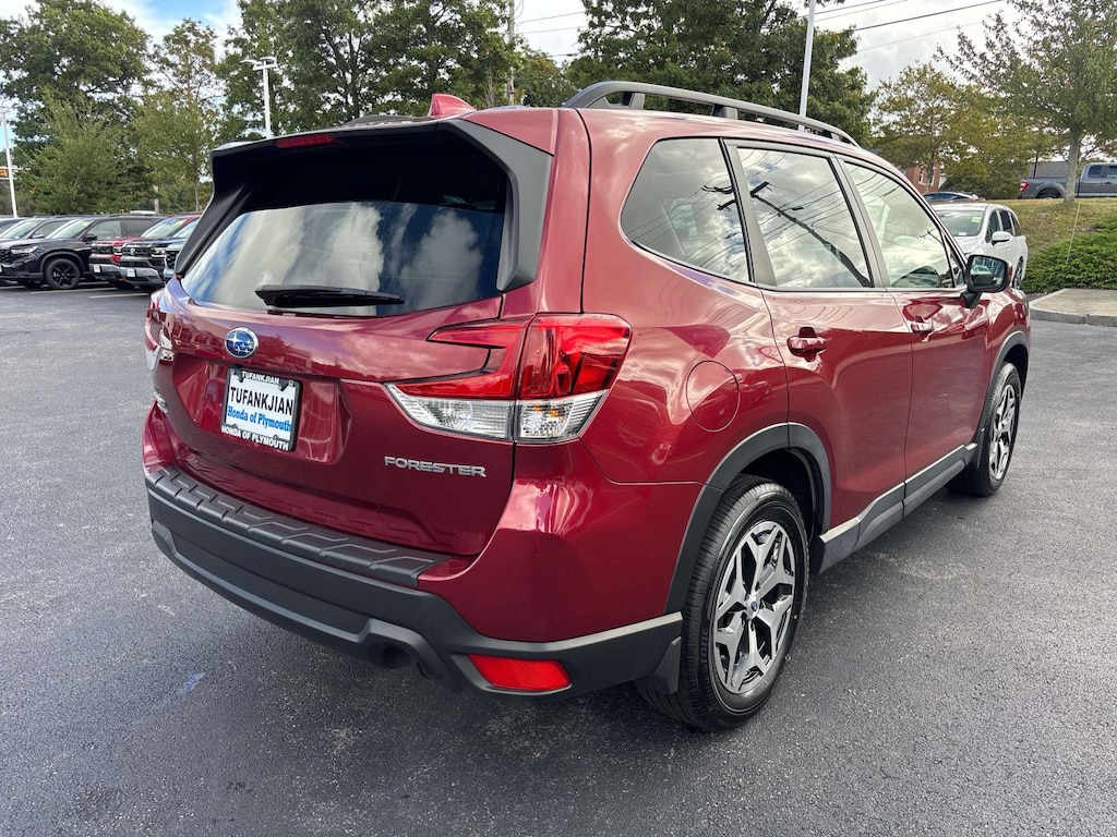 Used 2023 Subaru Forester Premium SUV