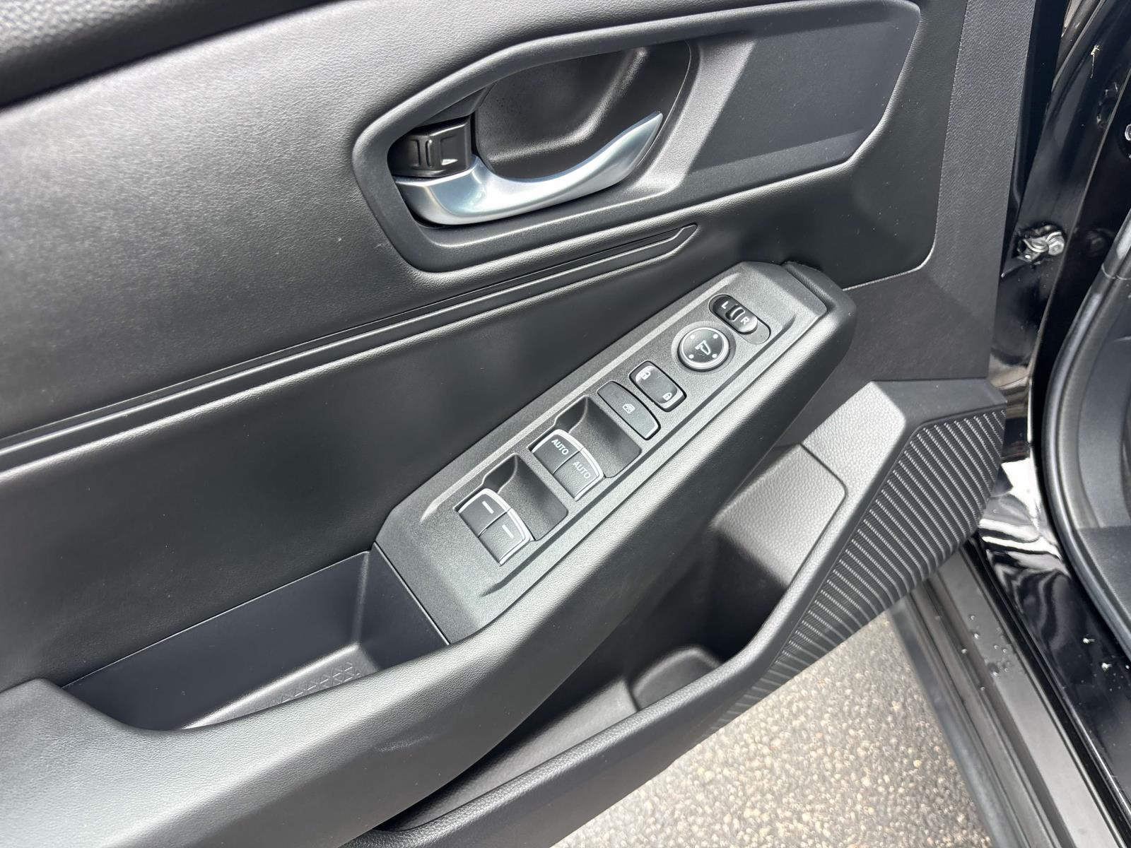 2023 Honda Accord EX - Photo 16