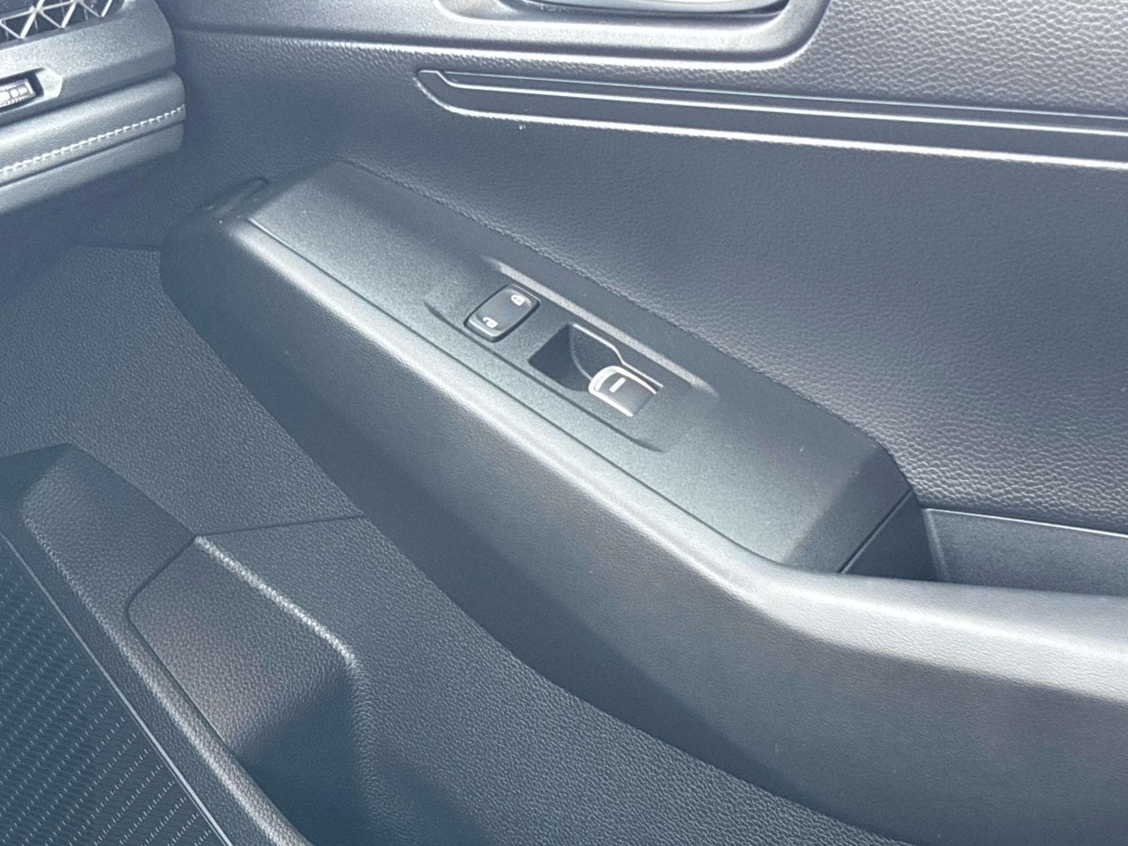 2023 Honda Accord LX - Photo 29