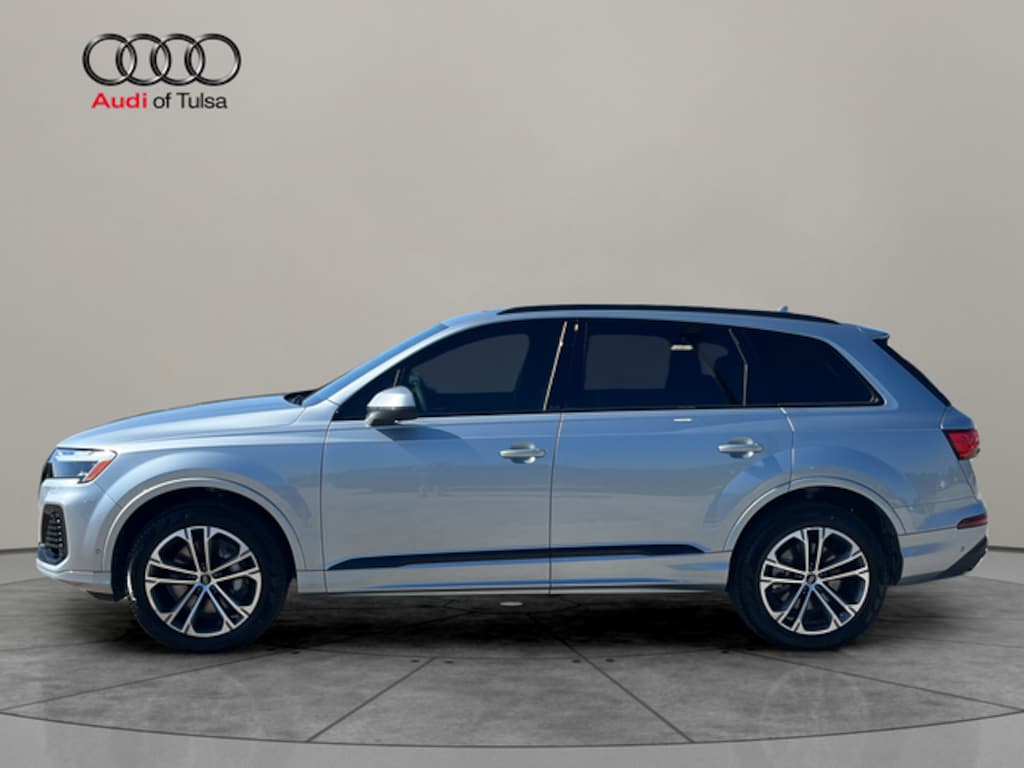 New 2026 Audi Q7 45 Premium SUV