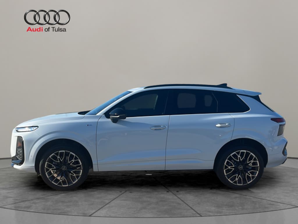 New 2026 Audi Q3 S line SUV
