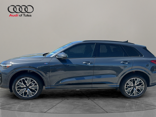 New 2026 Audi Q5 2.0T Premium SUV