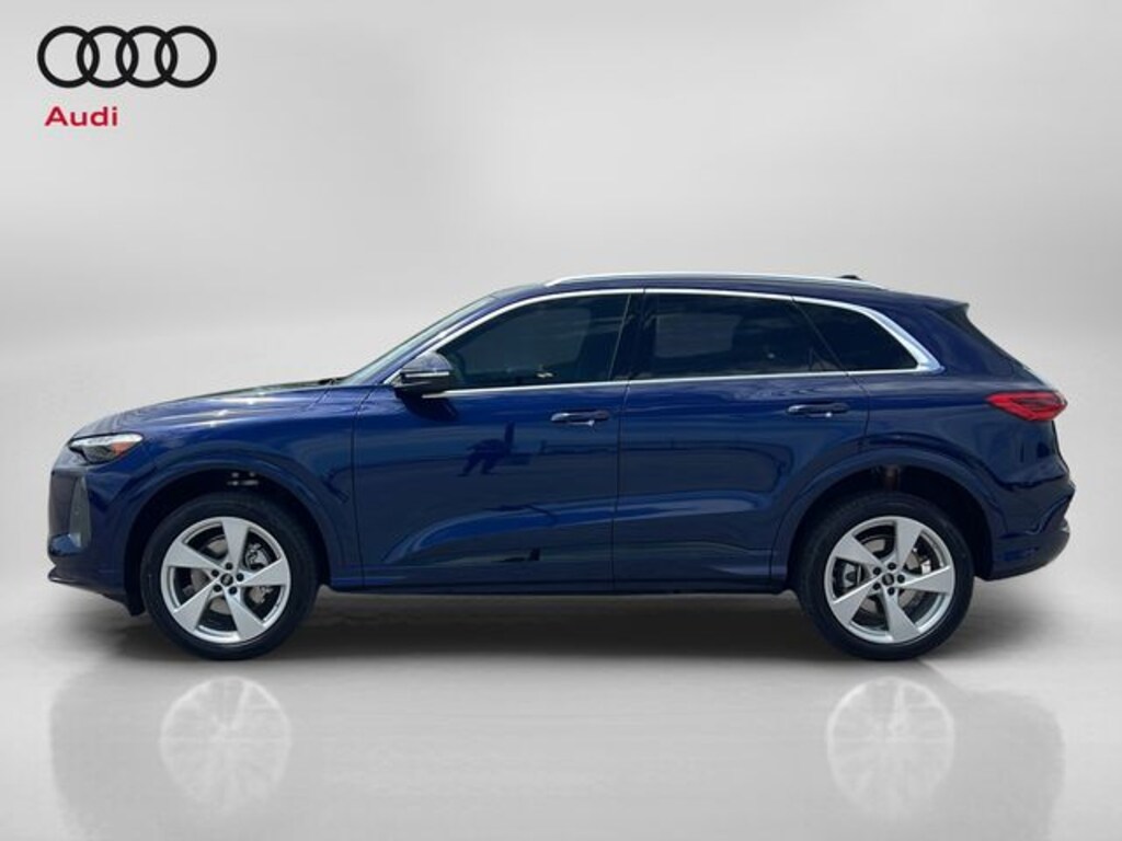 New 2026 Audi Q5 2.0T Premium SUV