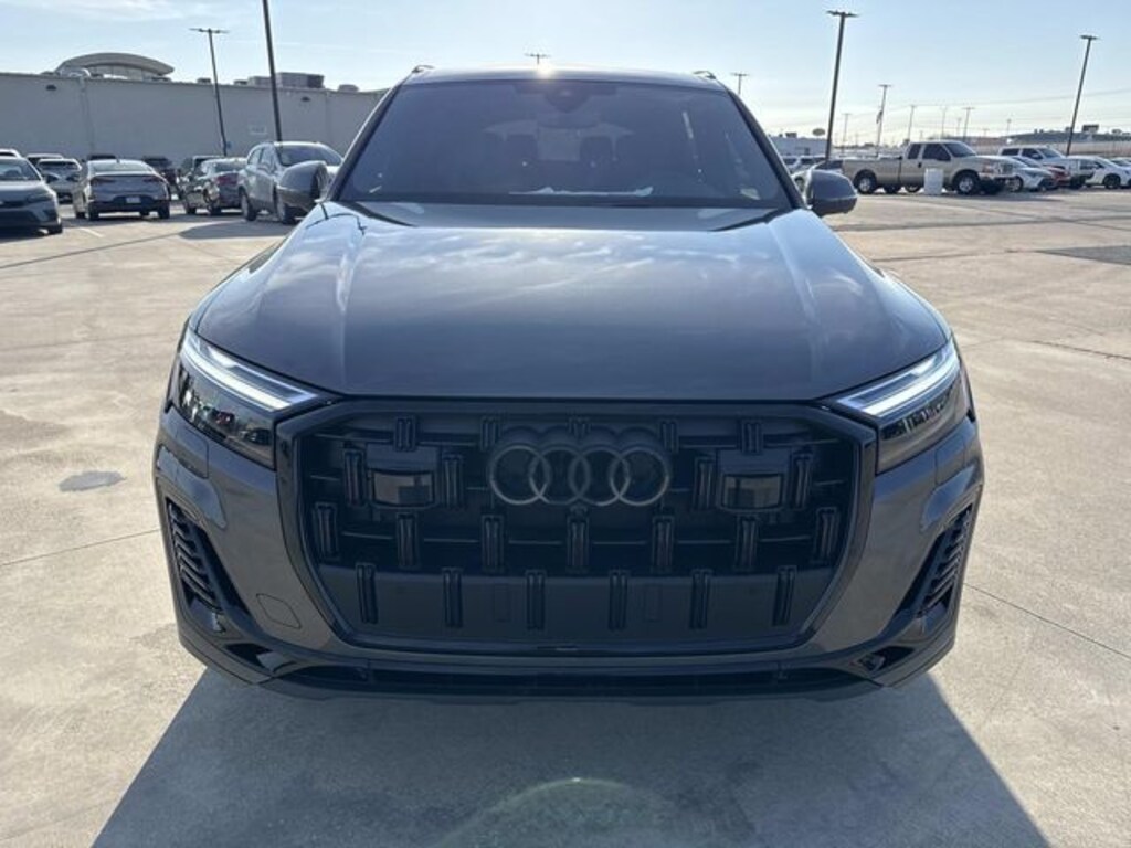 New 2026 Audi Q7 55 Premium SUV