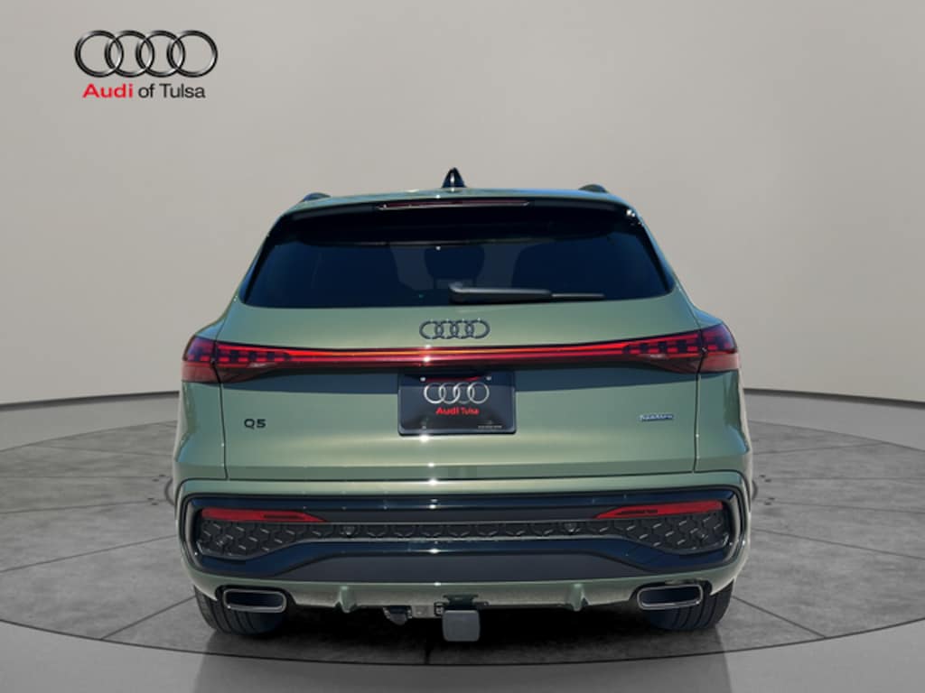 New 2026 Audi Q5 2.0T Premium SUV