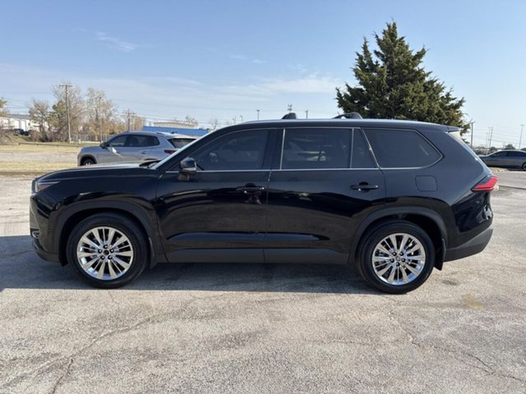 Used 2024 Toyota Grand Highlander SUV
