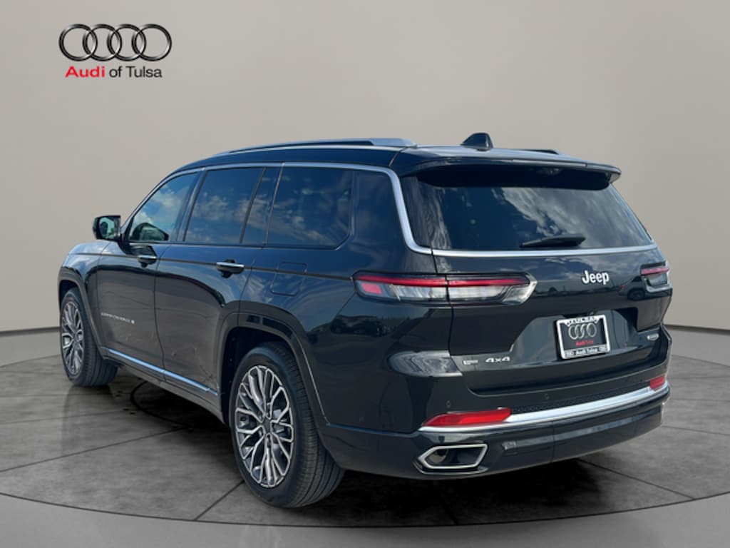 Used 2023 Jeep Grand Cherokee L Summit SUV