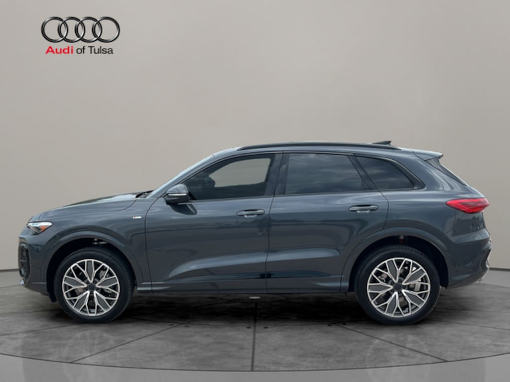 New 2026 Audi Q5 2.0T Premium SUV