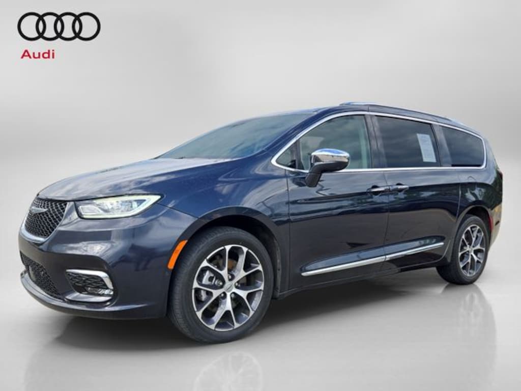 Used 2021 Chrysler Pacifica Limited Van Passenger Van