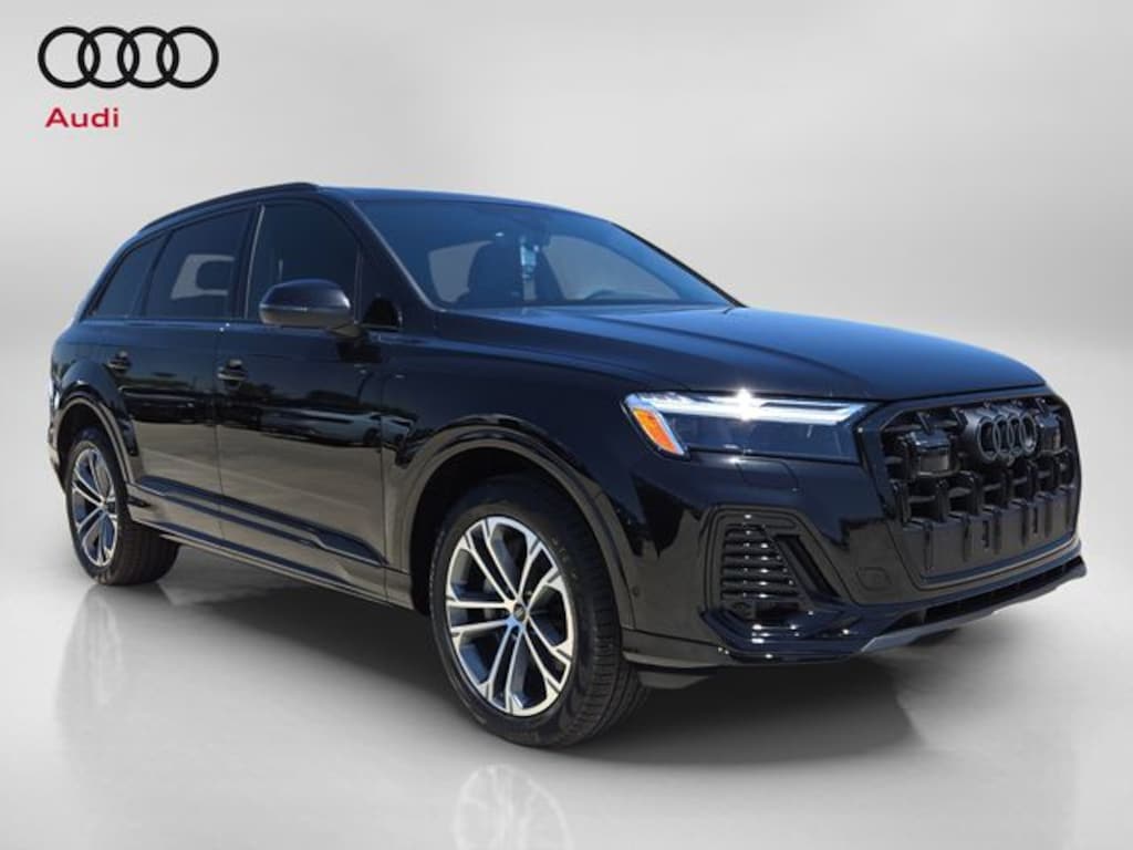 New 2026 Audi Q7 45 Premium SUV