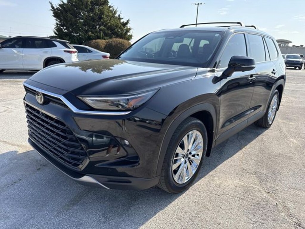 Used 2024 Toyota Grand Highlander SUV