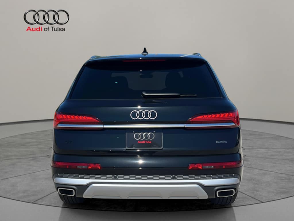New 2026 Audi Q7 45 Premium SUV
