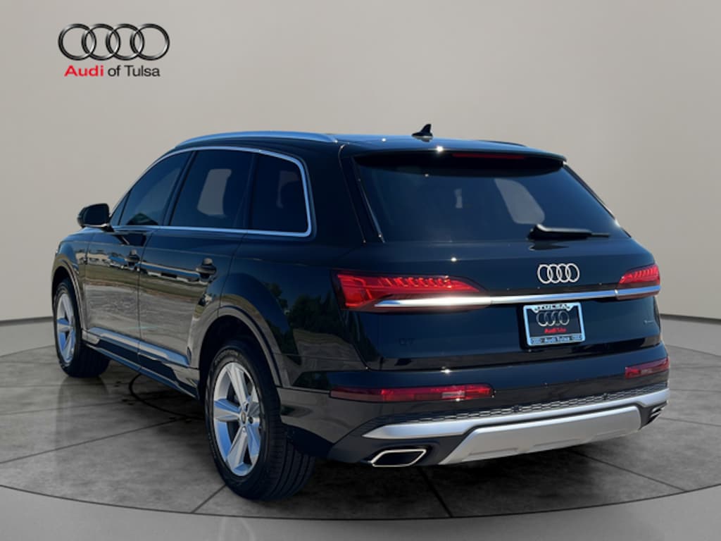 New 2026 Audi Q7 45 Premium SUV