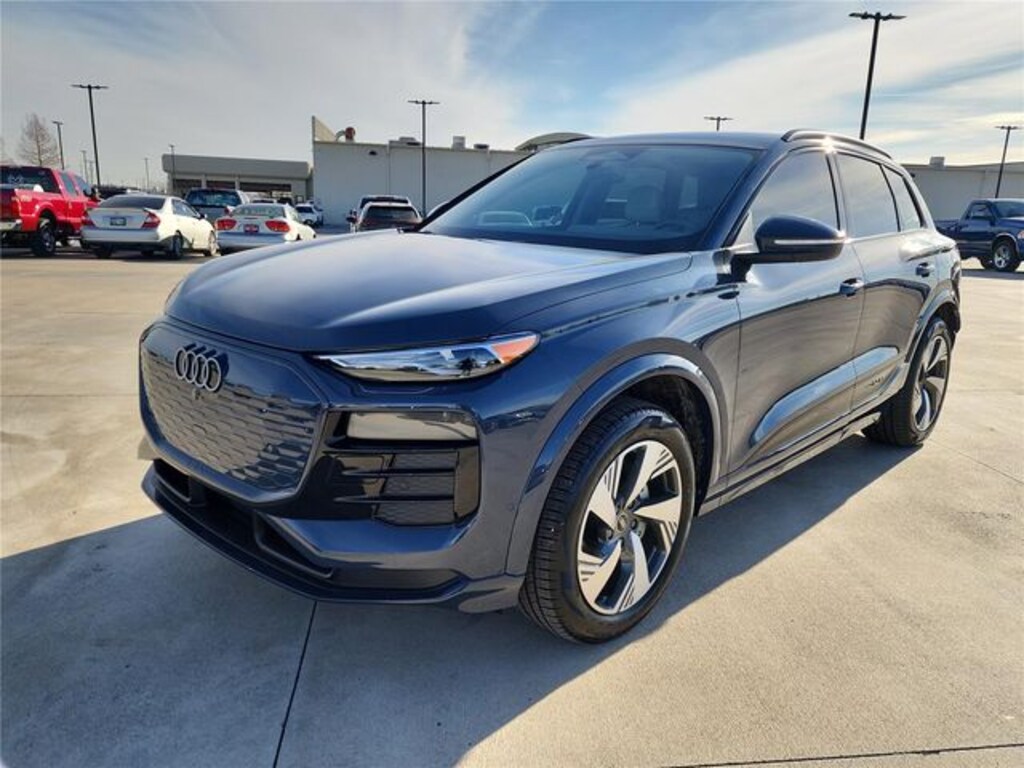 New 2025 Audi Q6 e-tron Premium SUV