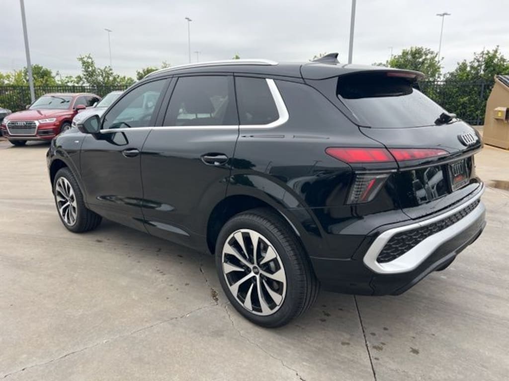 New 2026 Audi Q3 S line SUV