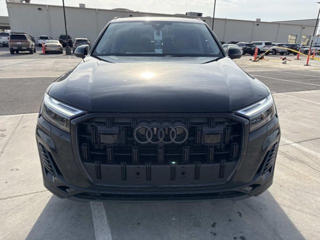 New 2026 Audi Q7 55 Premium SUV