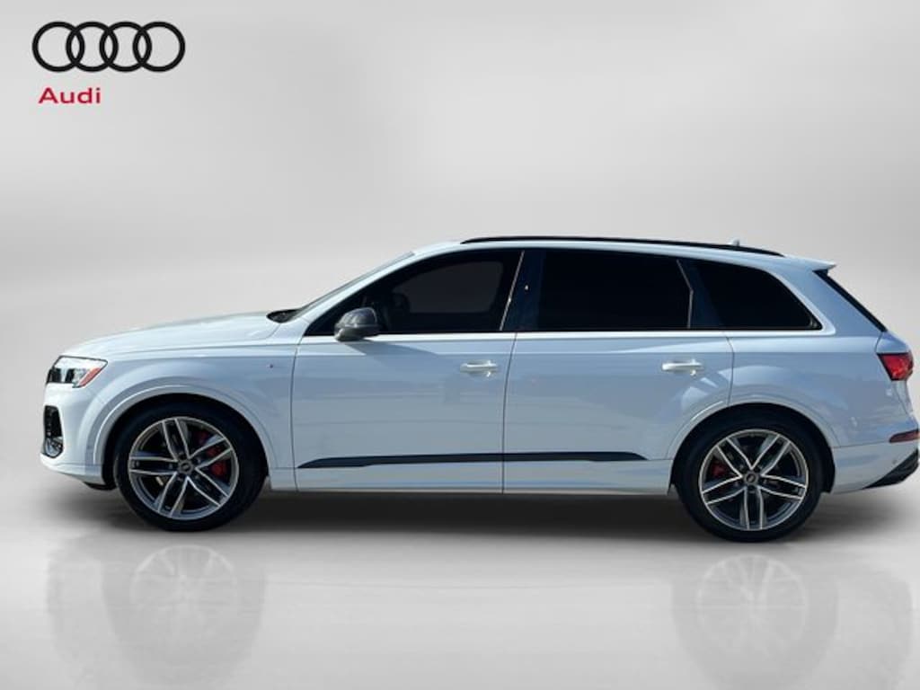 New 2026 Audi Q7 55 Premium SUV