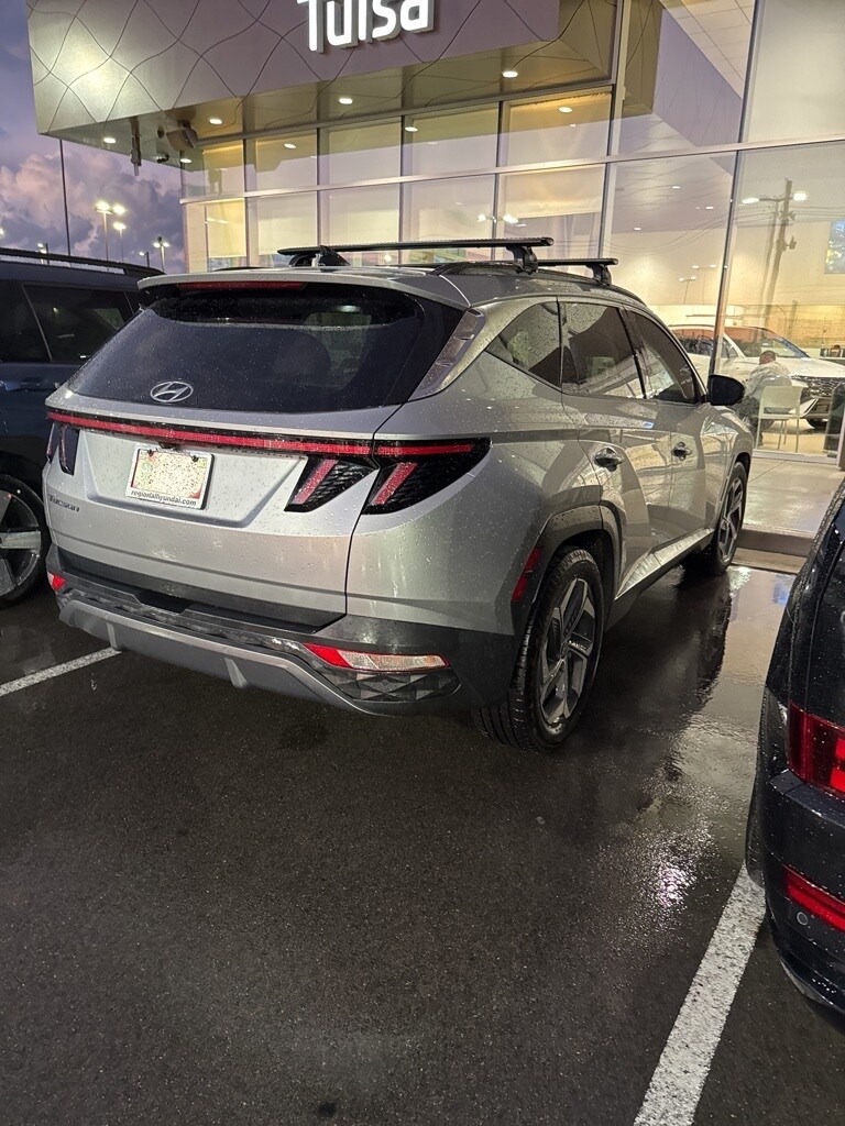 2022 Hyundai Tucson Limited photo 2